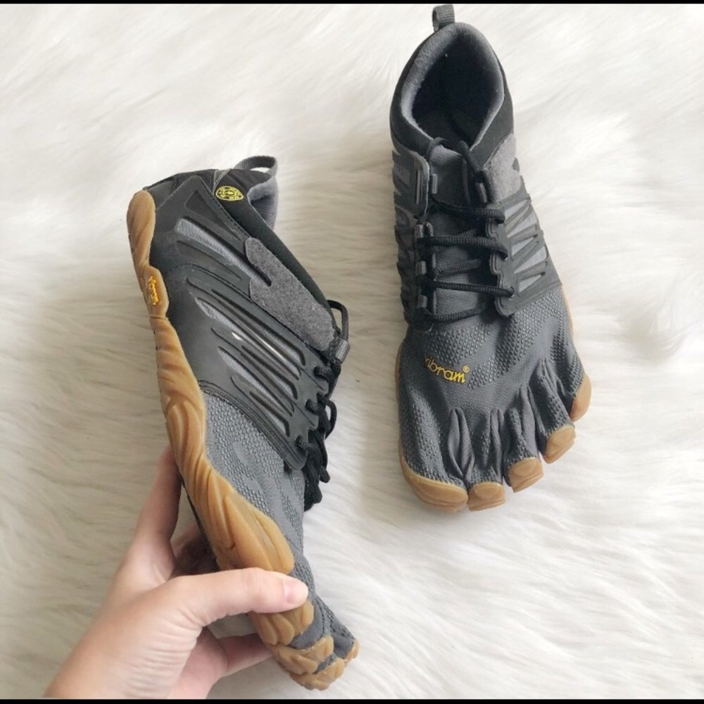 Vibram five finger Gold’s Gym vtrain